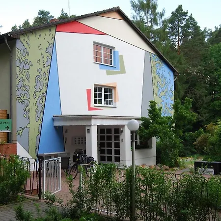 Ferienwohnung Max Papart Апартаменты *