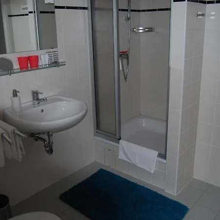 Апартаменты Ferienwohnung Max Papart Лихен